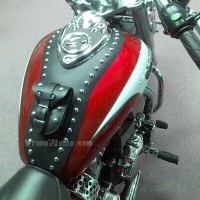 TRIUMPH AMERICA (02-15) SPEEDMASTER (03-15) LEATHER TANK PANEL