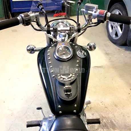 Suzuki SAVAGE LS 650 Boulevard S40 Studded LEATHER TANK COVER