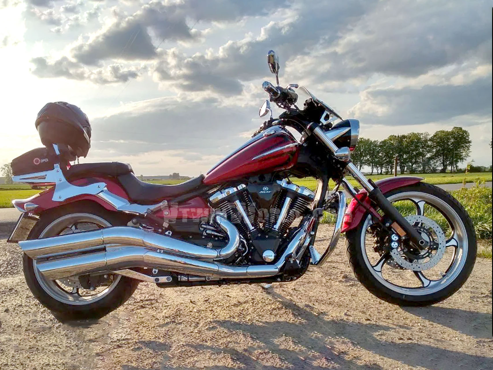 Yamaha Raider Black And Red
